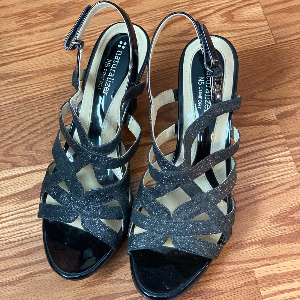 Nuaturalizer N5 Comfort Heels